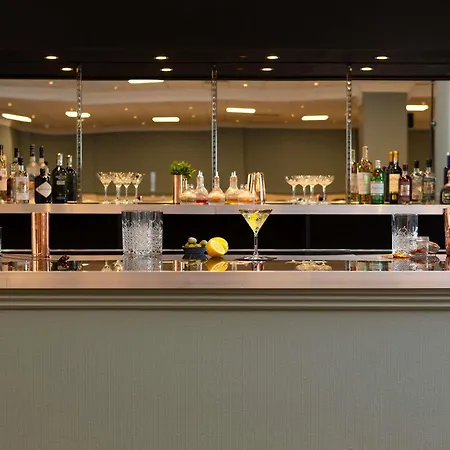 Novotel London West-2